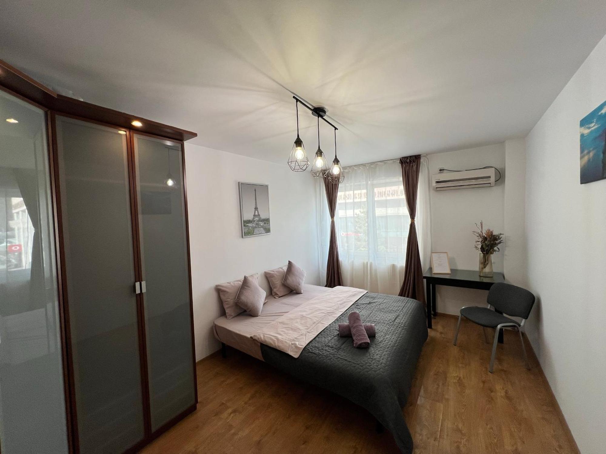 2 Rooms Apartment City Center ヤシ エクステリア 写真