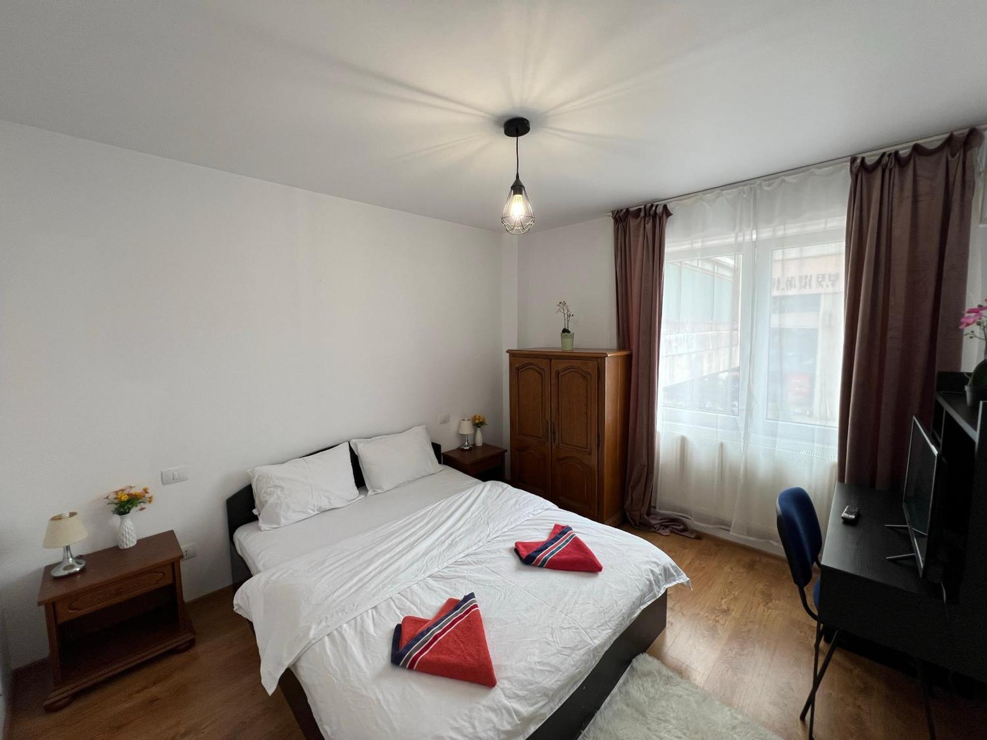 2 Rooms Apartment City Center ヤシ エクステリア 写真